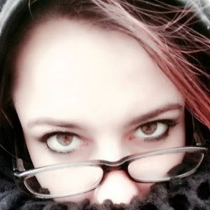 Meet your Posher, Phaydra